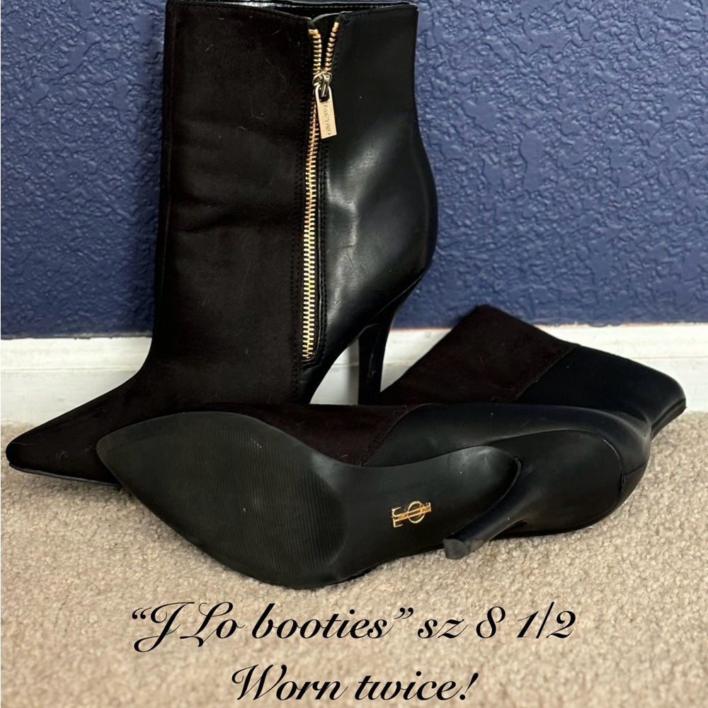 J Lo booties sz 8